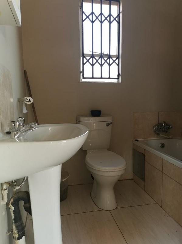 To Let 2 Bedroom Property for Rent in Pele-pele B Eastern Cape